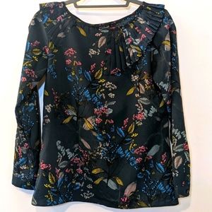 Banana Republic long sleeved floral blouse